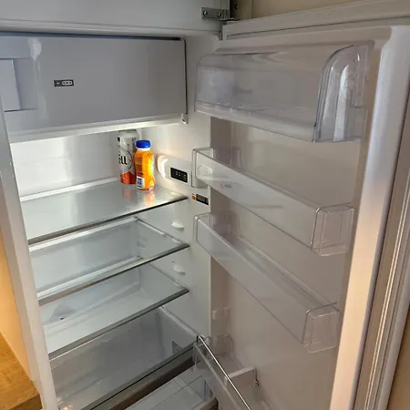 شقة Leonorus Goms